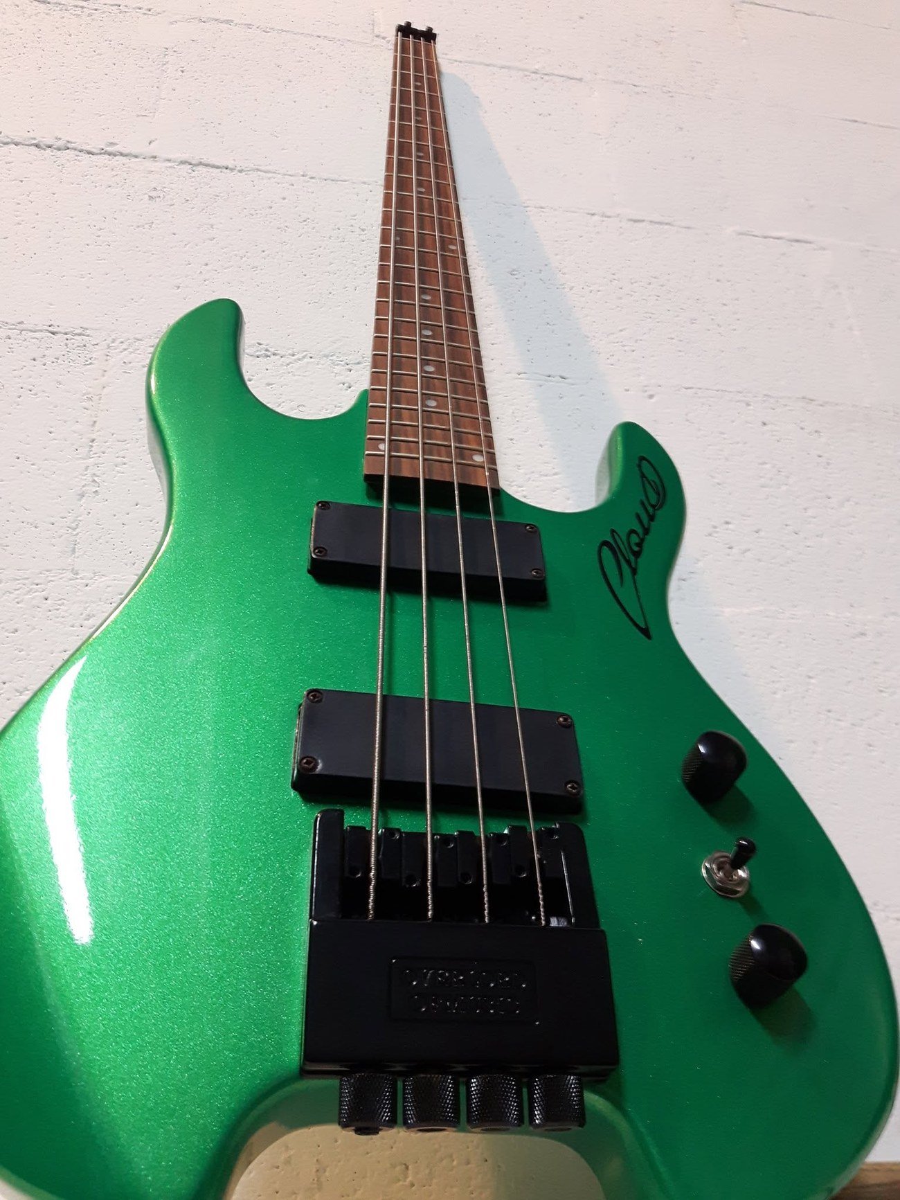 Dettaglio del basso ClouD verde