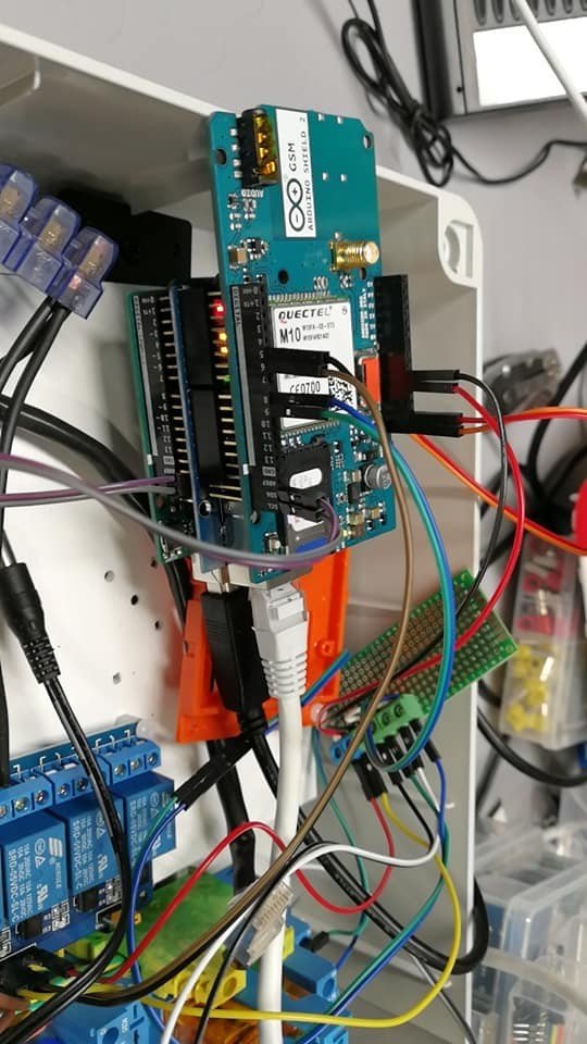 Cablaggi e automazione al banco