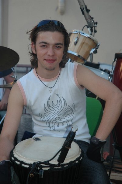 Con le percussioni